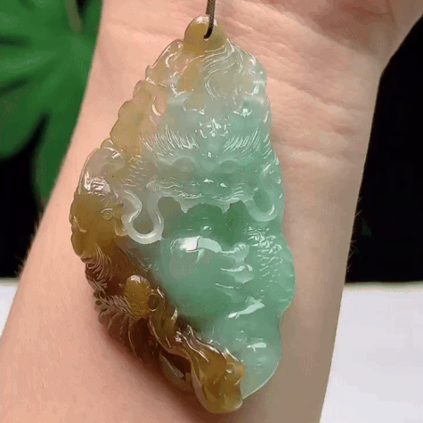 91325 翡翠黃加綠龍牌