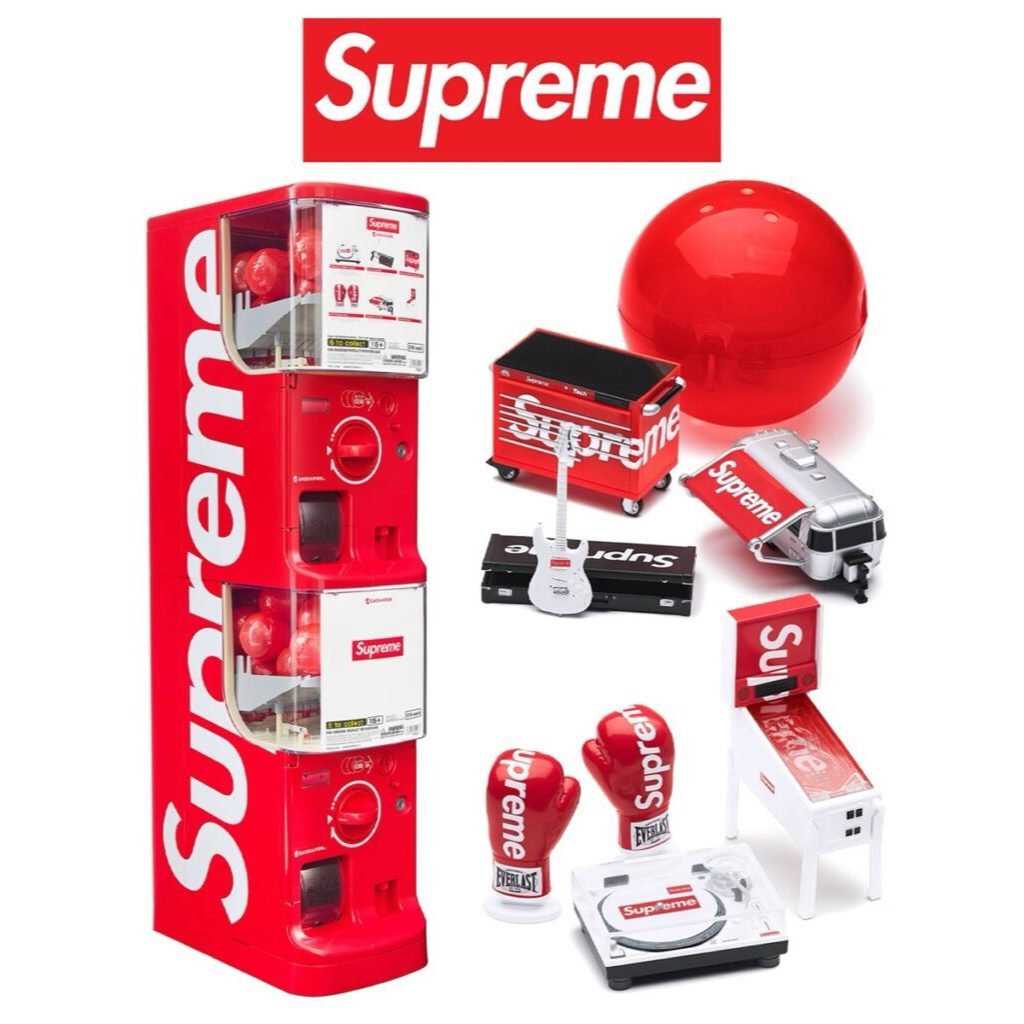 扭蛋 🇯🇵日本 SUPREME × BANDAI 經典配飾 迷你模型