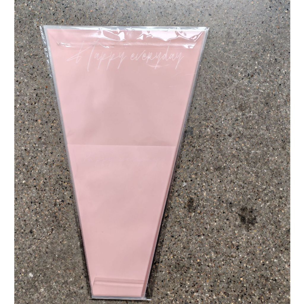 【台灣現貨速發】花束套 多枝花套 玻璃紙花束套 防水花束套｜高44.5*上口28* 下口8｜一包20個｜包裝三角花套 花束套