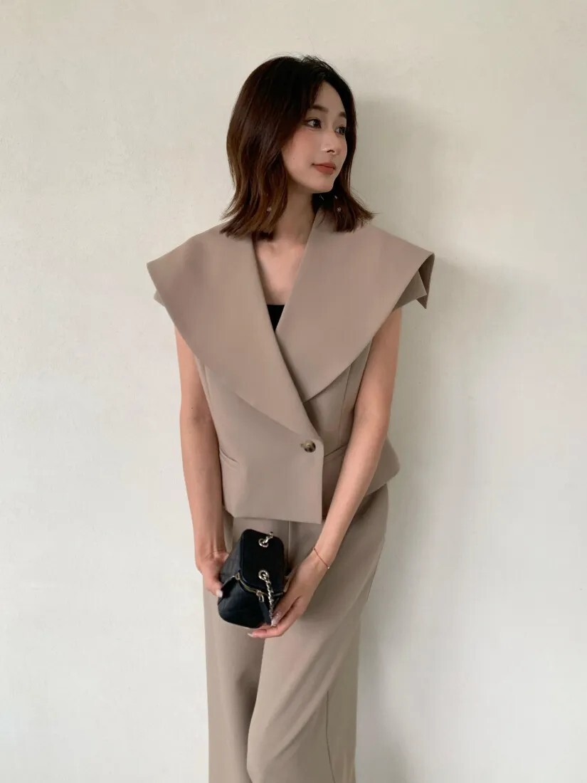 奶茶杏大領片造型西裝背心+同色系寬褲SET-S-L  (Elegant & Love)