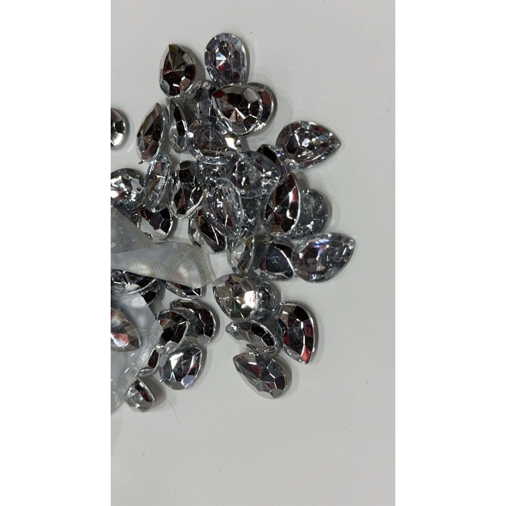 【台灣現貨速發】圓弧底水滴型水鑚 ⚠️優惠出清｜立體水鑽 壓克力鑽