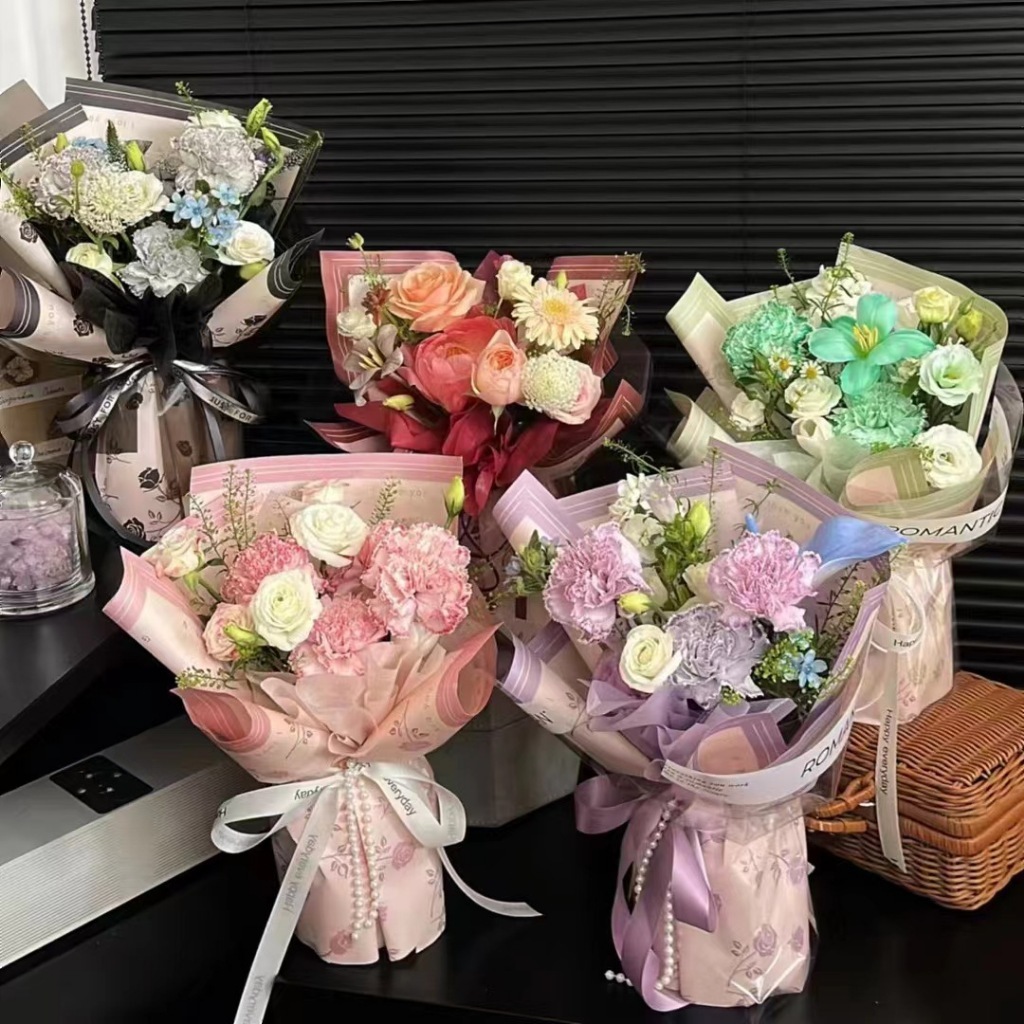 【台灣現貨速發】玫瑰之戀 邊框包裝紙｜情人節 畢業季 花束 花束包裝