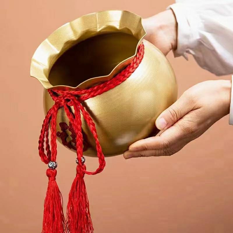 【台灣現貨速發】聚寶盆 金福袋桶 插乾燥花盆 鮮花花器 金色新年桶 百福桶｜新年 開幕 賀新居系列