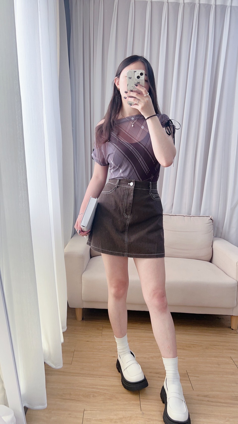 菱格斜肩造型透膚衣