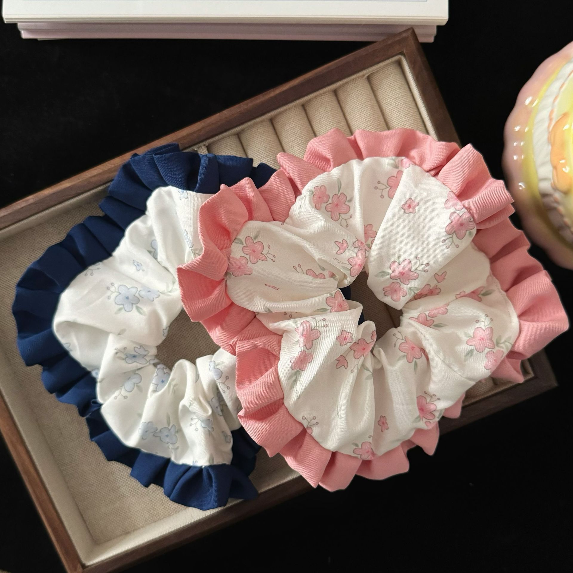 [3 FOR RM10] Sweet Floral Lace Scrunchies