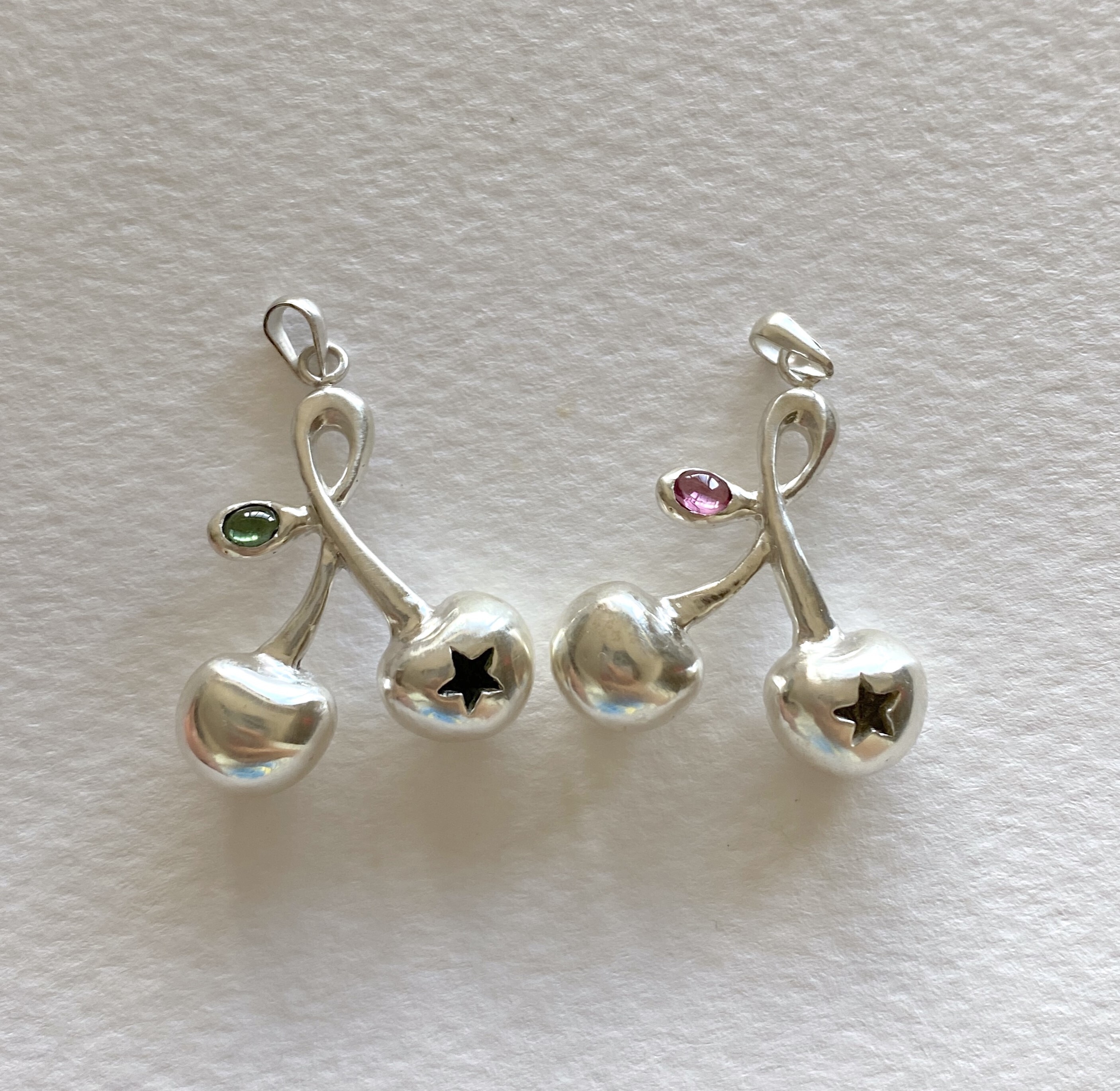 Ginger angel 櫻桃項鍊