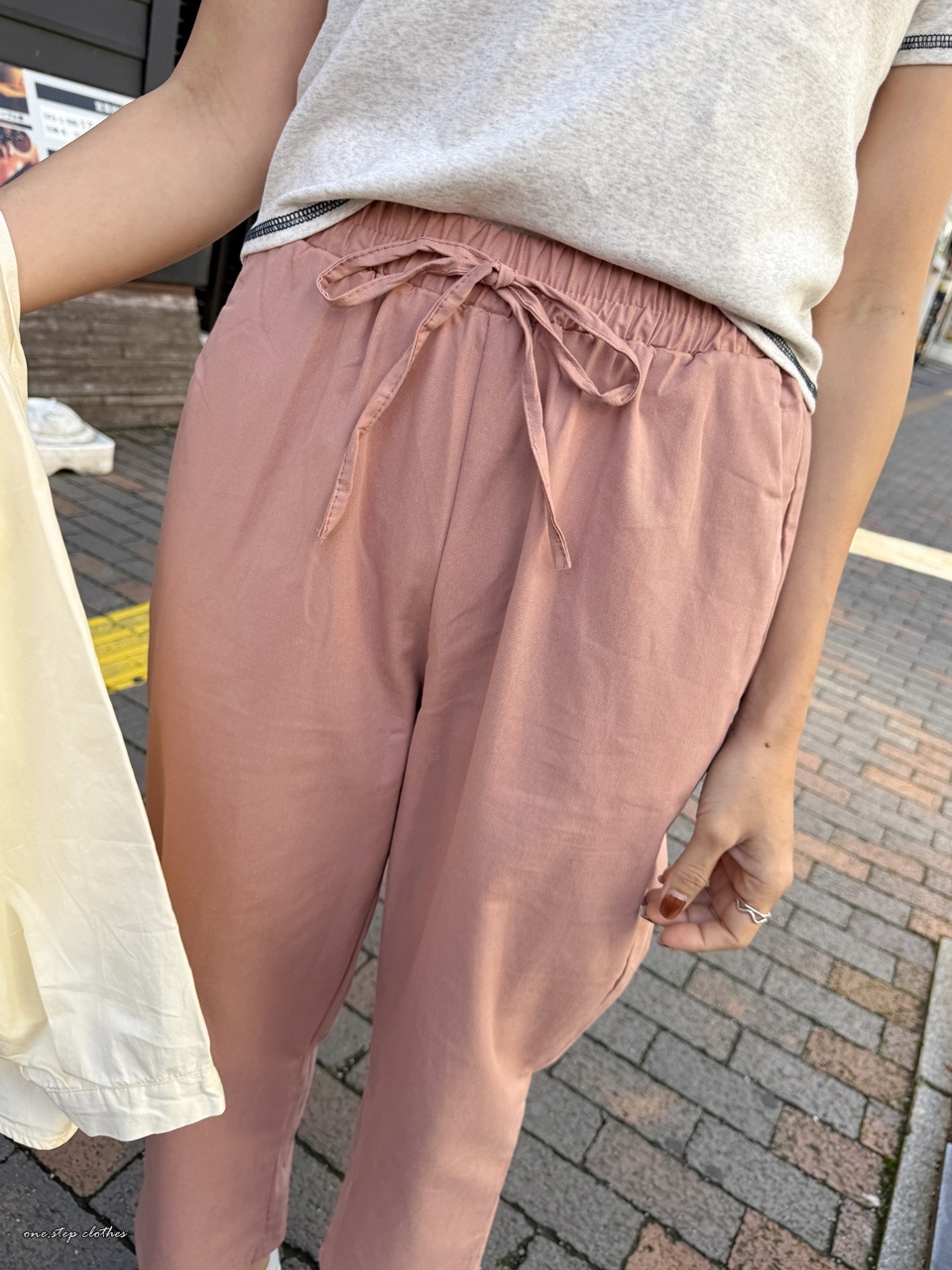 正韓DINO綁帶舒適休閒褲 (粉)