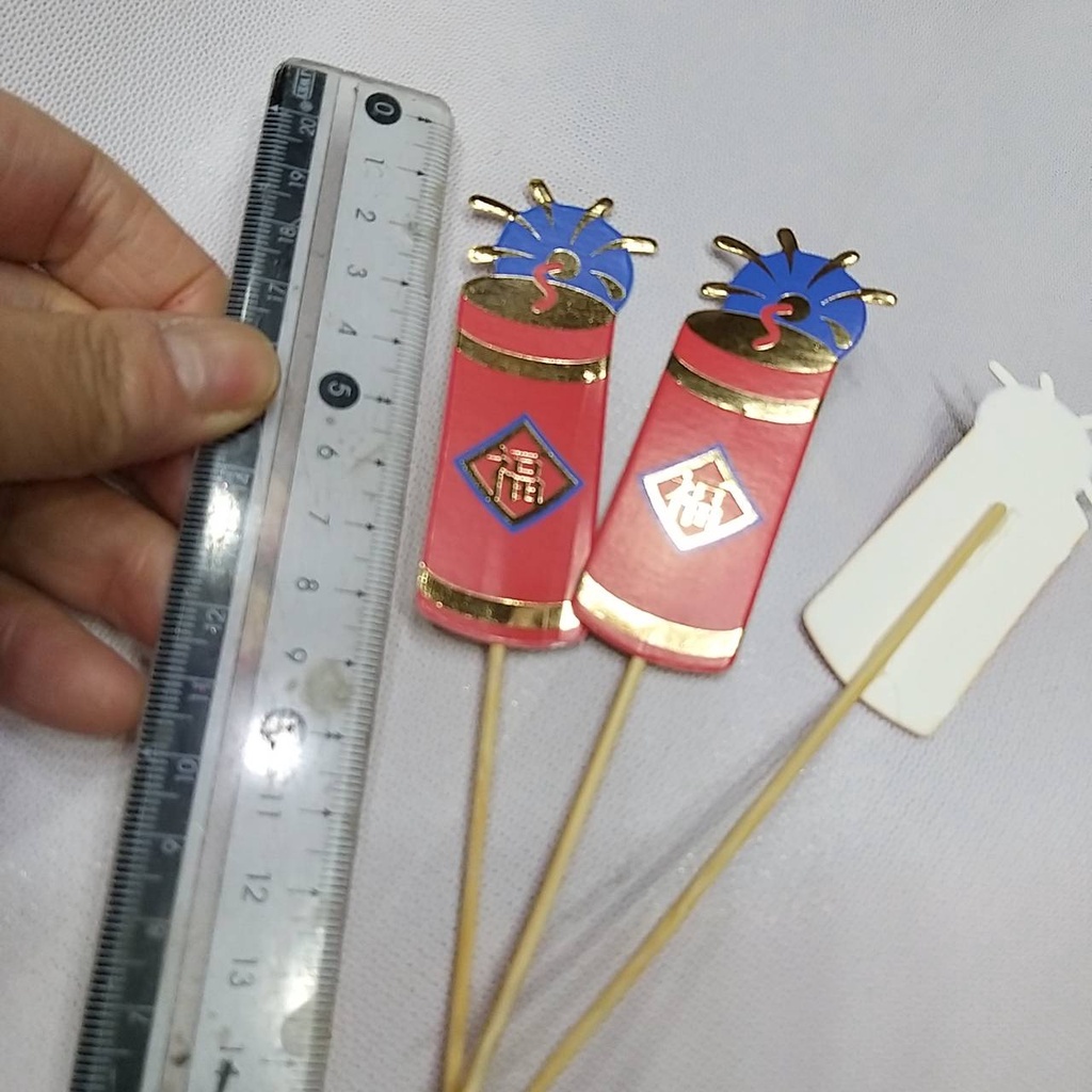 【台灣現貨速發】乾燥花裝飾插牌///新年小插牌//鞭炮*燈籠''元寶***厚銅版紙材質