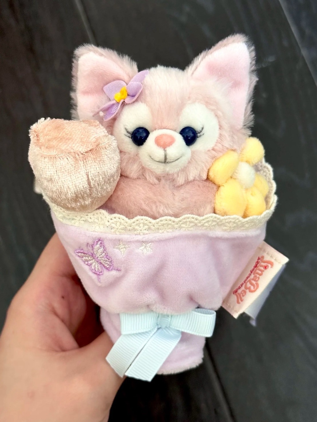 現貨 正版代購 上海迪士尼 Disney 七夕限定 花束 達菲家族 七寶 吊飾 情人節 小吊飾