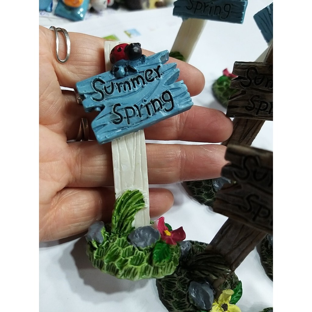 【台灣現貨速發】***多肉植物//盆栽小配件//小玩偶(小路標**路牌花叢)*******