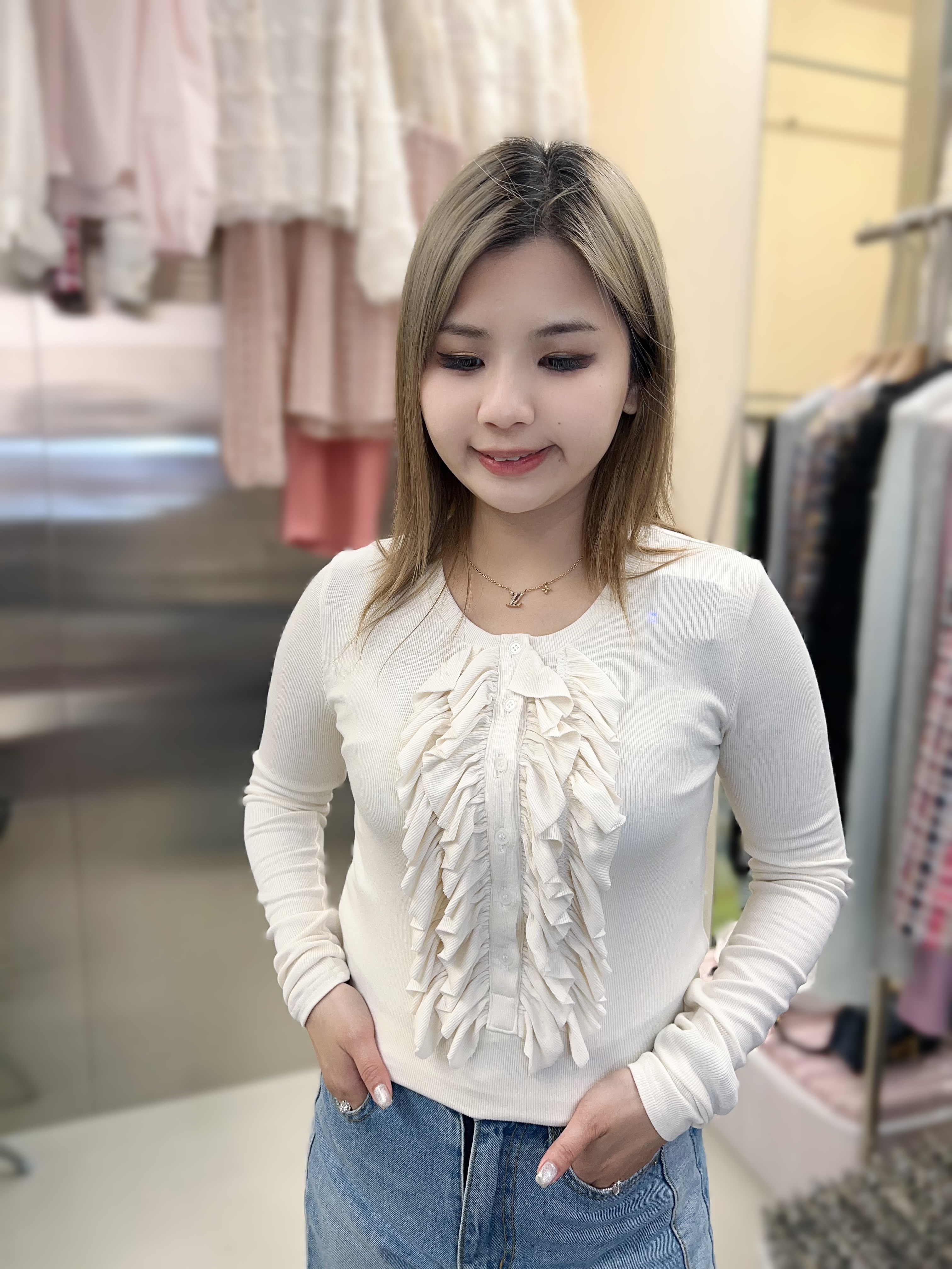 CR15 胸34-54 長 23 $409  校長價