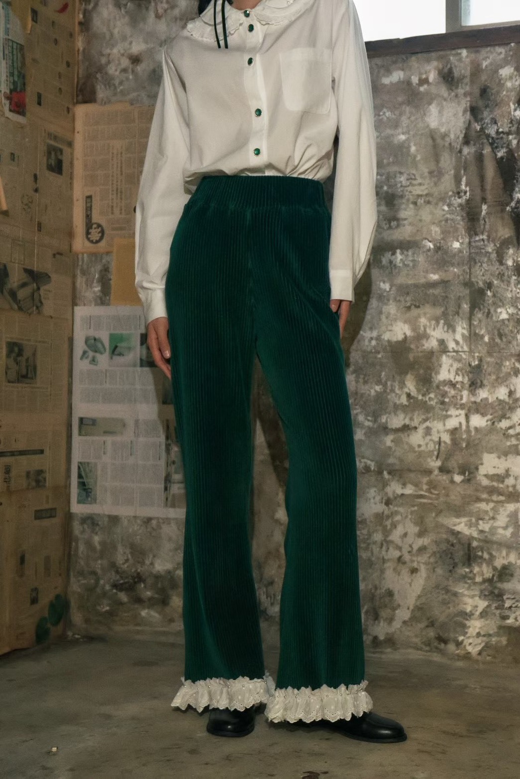 燈芯絨蕾絲褲腳休閒褲