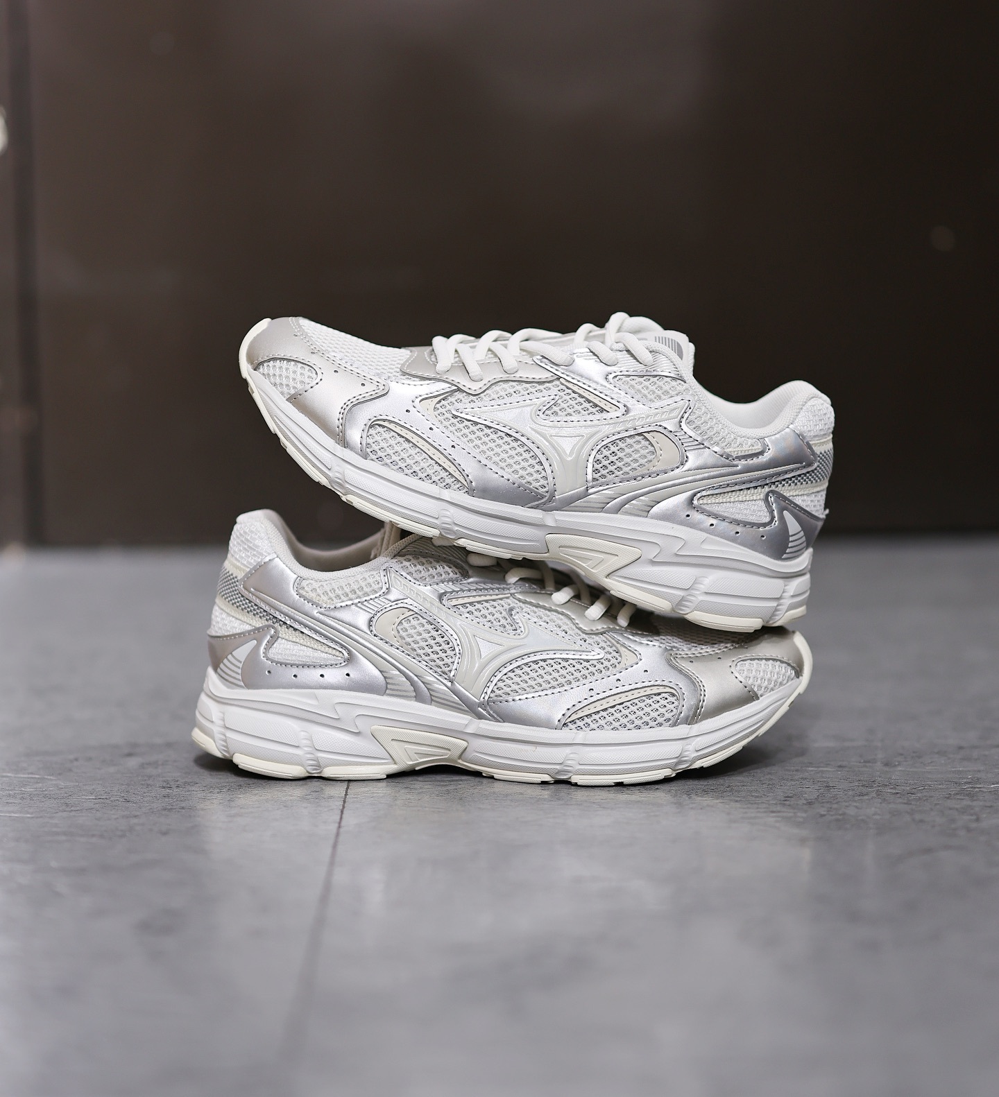 Mizuno Cyclone Speed 2K Silver White 白銀色 D1GH222920