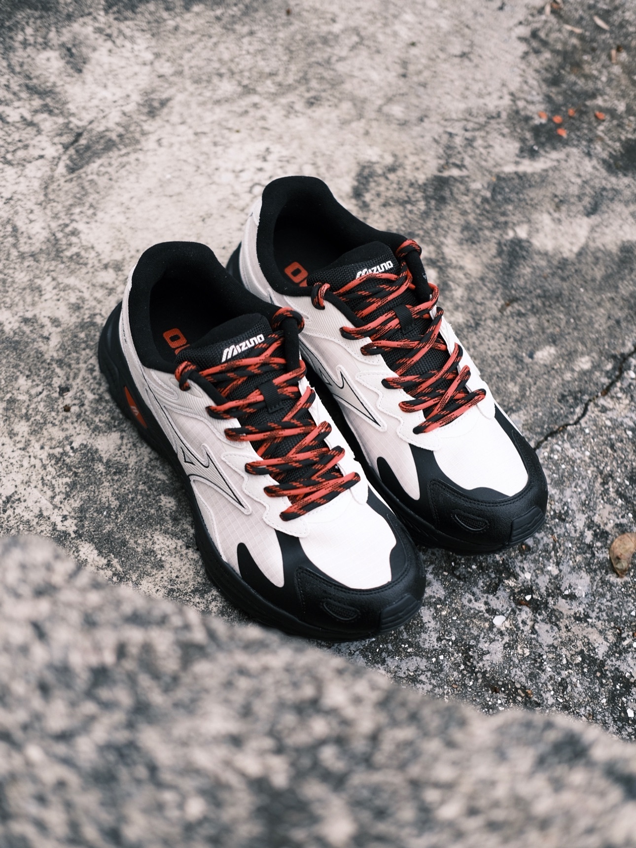 Mizuno Racer S White Black Red 山系防潑水 白黑紅 D1GH263503