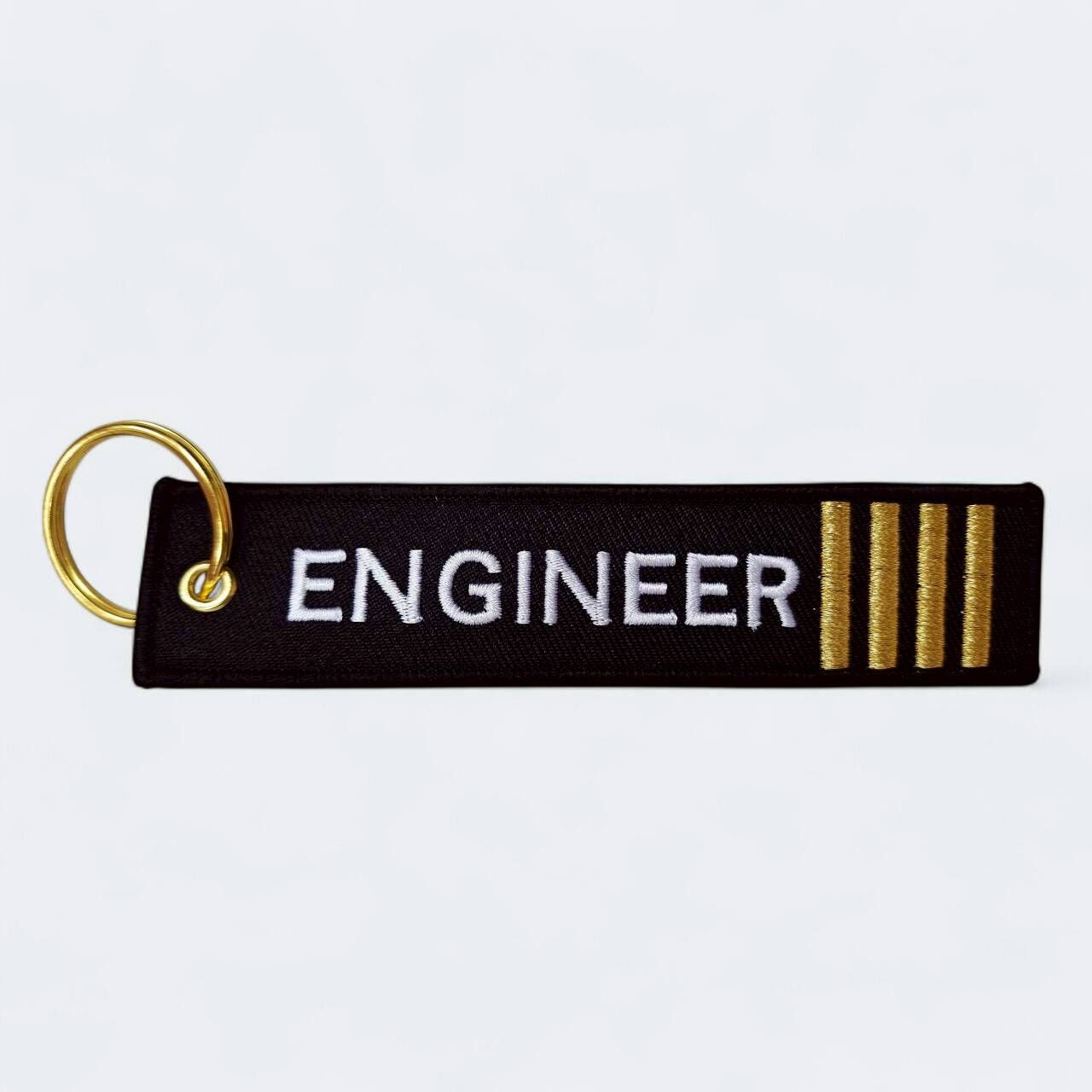 ENGINEER 四槓 飛行前拆除鑰匙圈