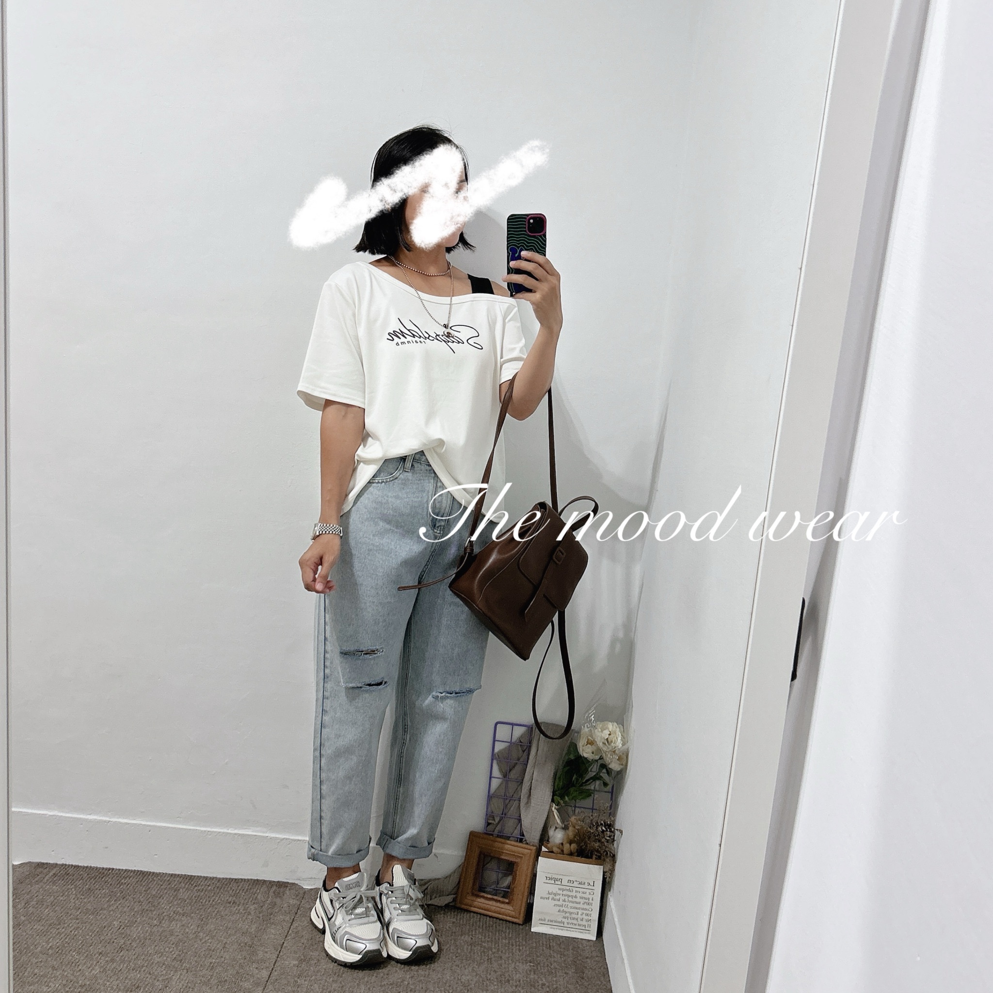 大圓領可斜肩露肩假兩件短袖上衣(黑色/白色)