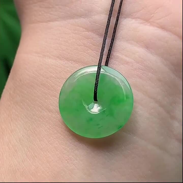 91346 翡翠飄綠平安扣 (17.1mm直徑)