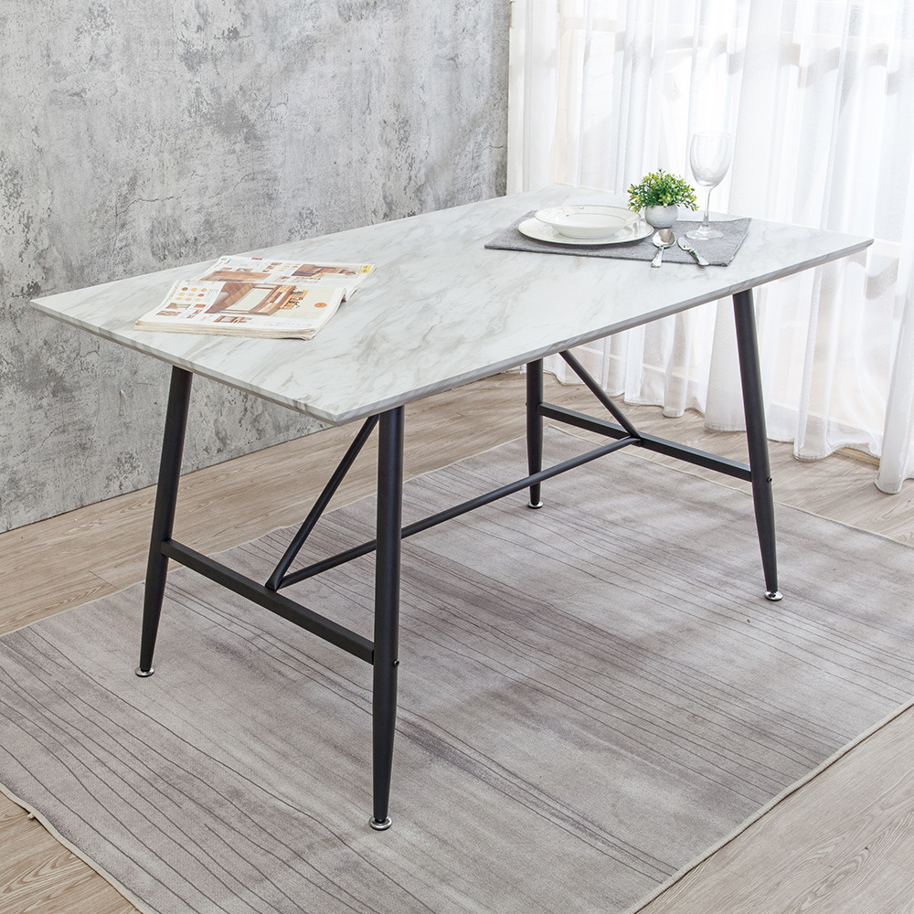 萊曼4.7尺仿大理石面餐桌