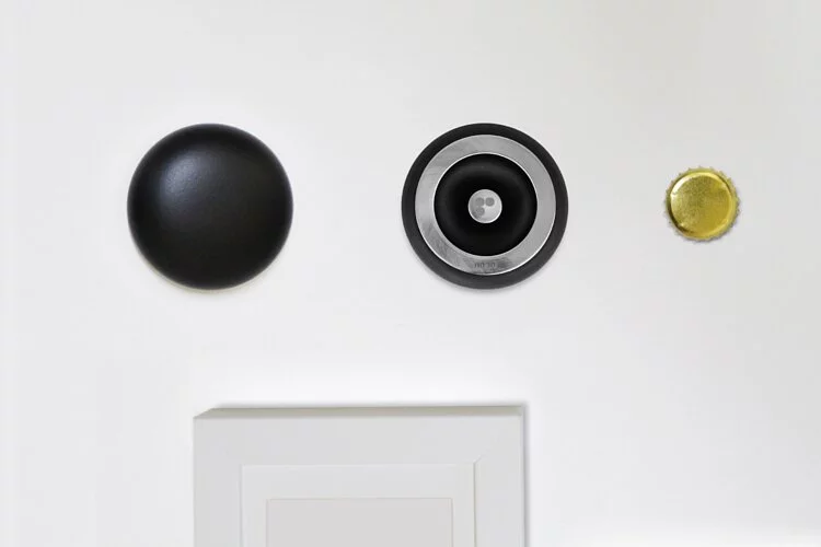 no.30-乾杯-開瓶器,鵝卵石的外型,開瓶結構,以不鏽鋼材質製作,堅固耐用。