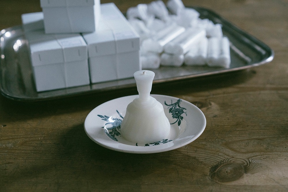 梅原亜希乃手工節慶蜂蠟蠟燭 - 節慶矮