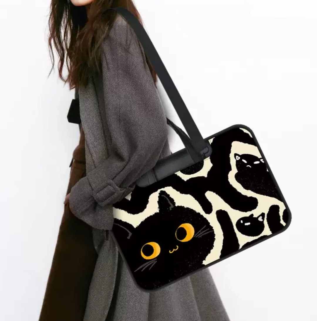 原創插畫風小黑貓電腦包