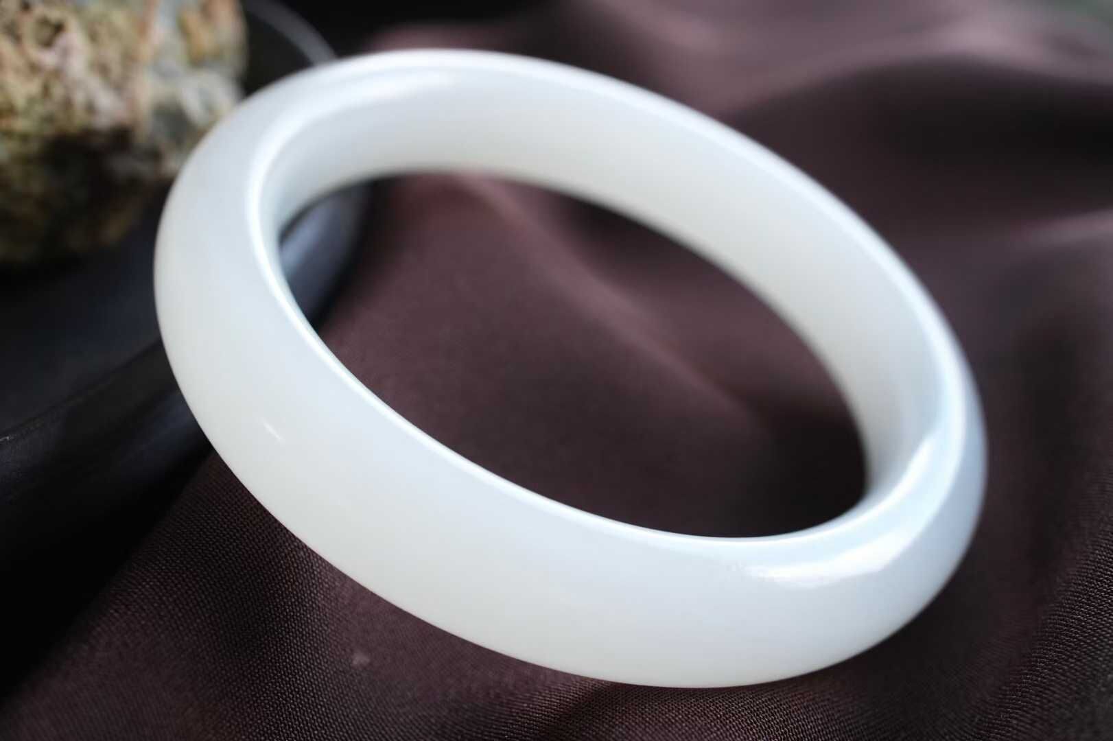 9149 58.8mm和田玉羊脂玉平安鐲 (58-60)