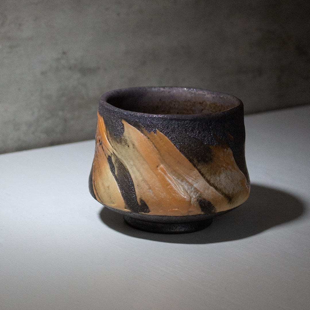 炎岩黑土柴燒主人杯H004CL