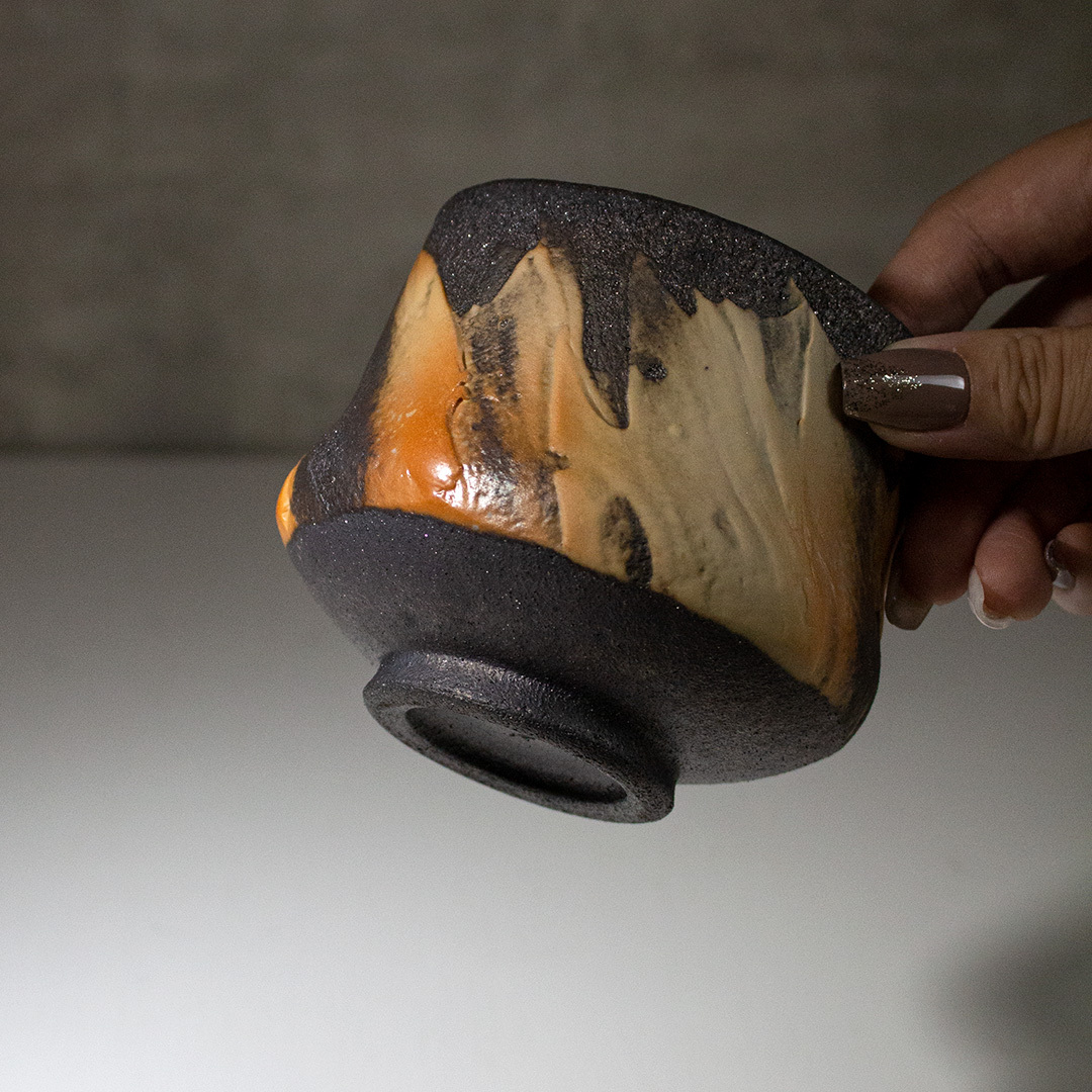 炎岩黑土柴燒主人杯H005CL