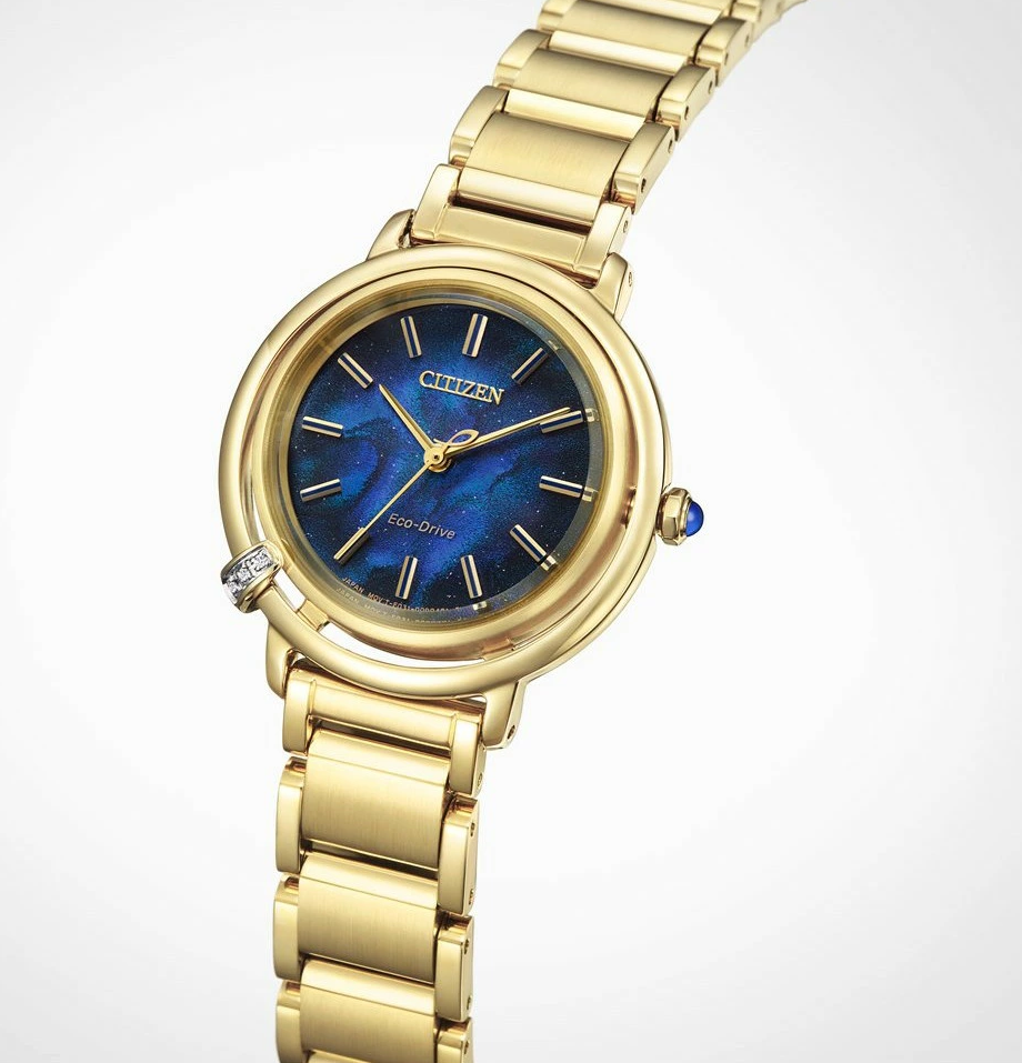 萬年鐘錶 - Citizen 星辰錶  L系列 Aqua Limited 海洋藍金色光芒光動能女錶  EM1099-57L  錶徑312MM