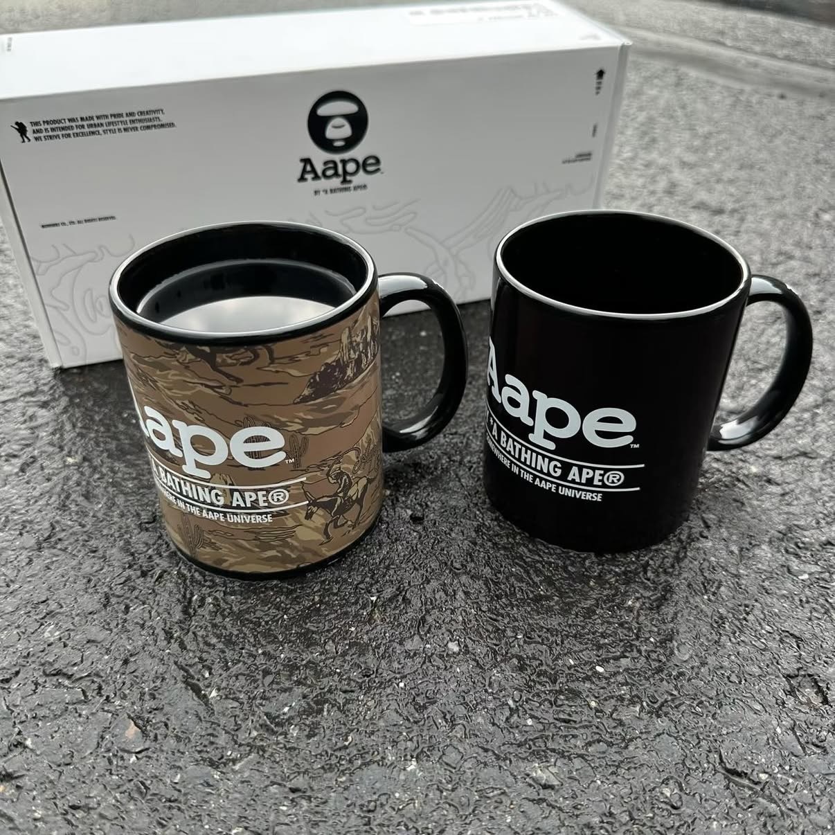 <海外限定>Aape 遇熱變色馬克杯組 一組兩入