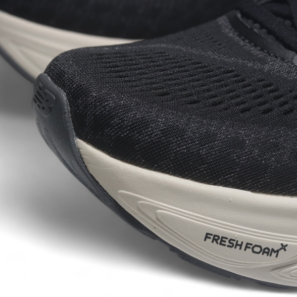 NEW BALANCE 慢跑鞋 NB1080 V14 黑白 D楦 運動 女 W1080B14