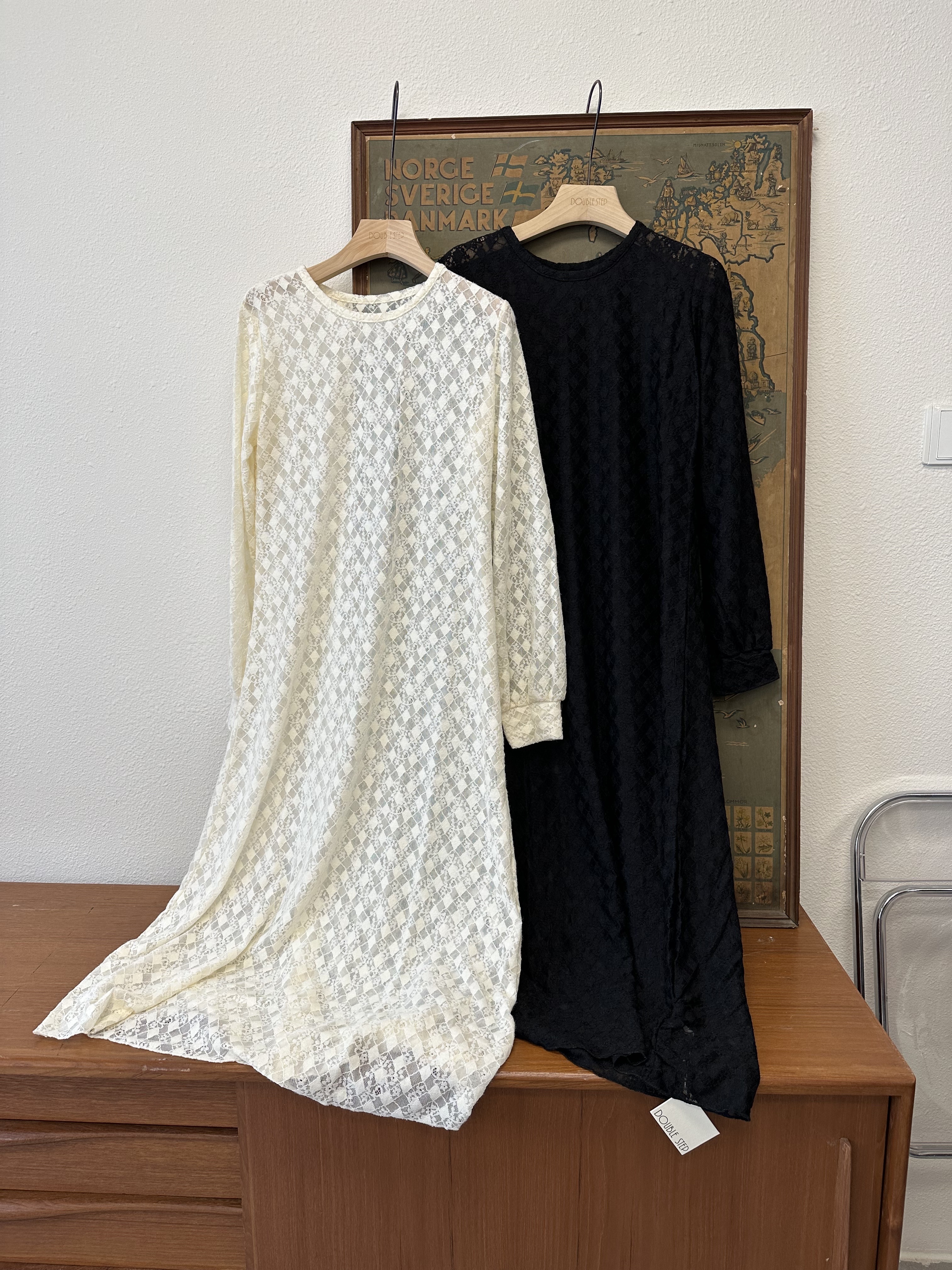 菱格提花網布連身裙 - OP53817