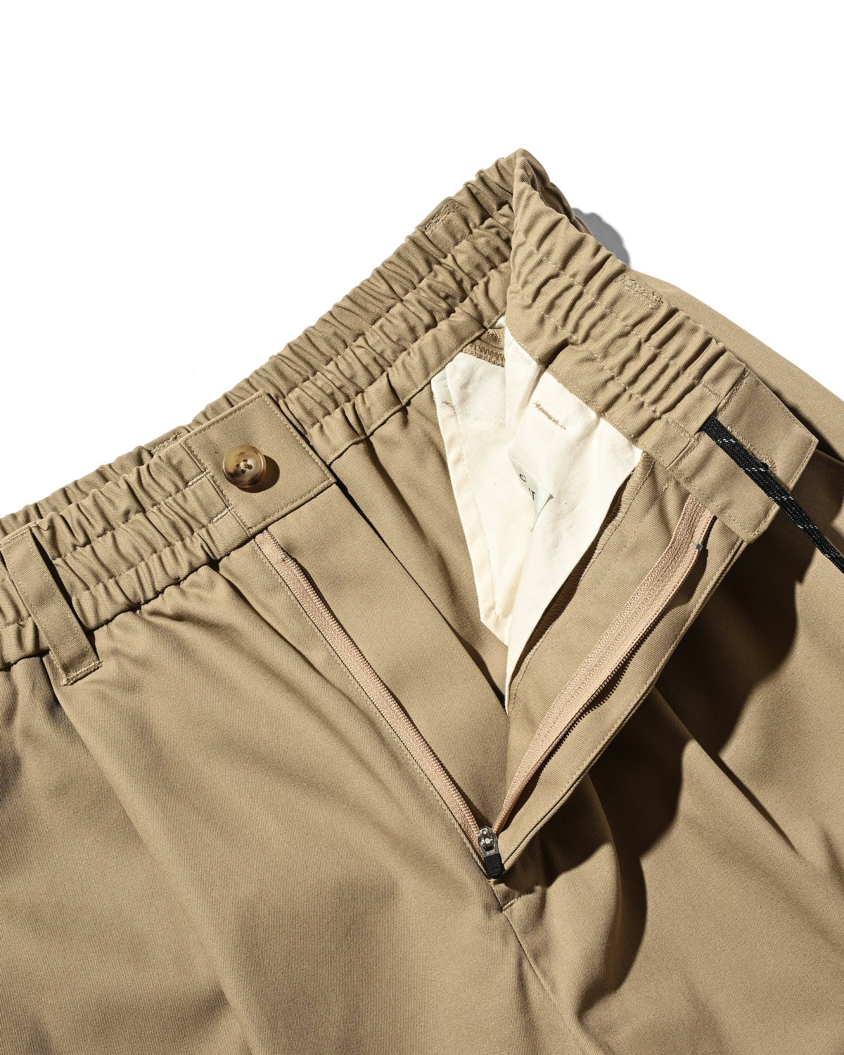 ClessteFUTURE MASSIVE TWISTED HALF PANTS 【公式通販】