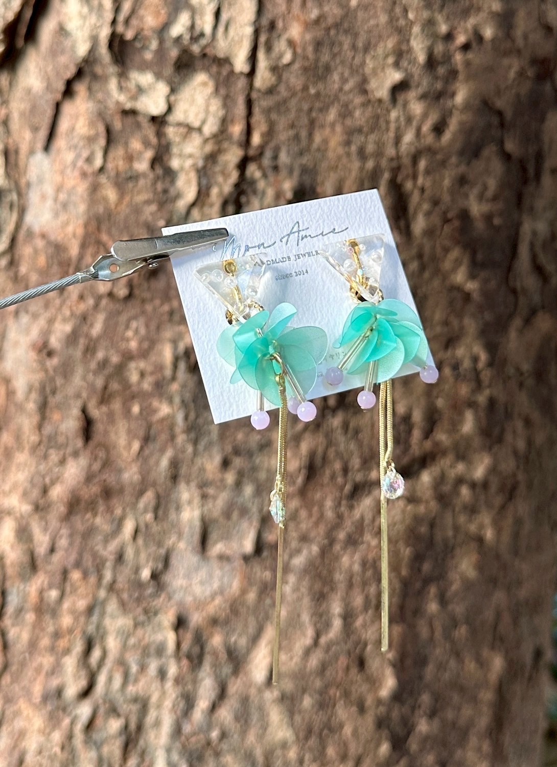 [Mon Amie] 2way 三角寶石亮片球耳環 | 綠x紫 | NO.28 | 耳夾