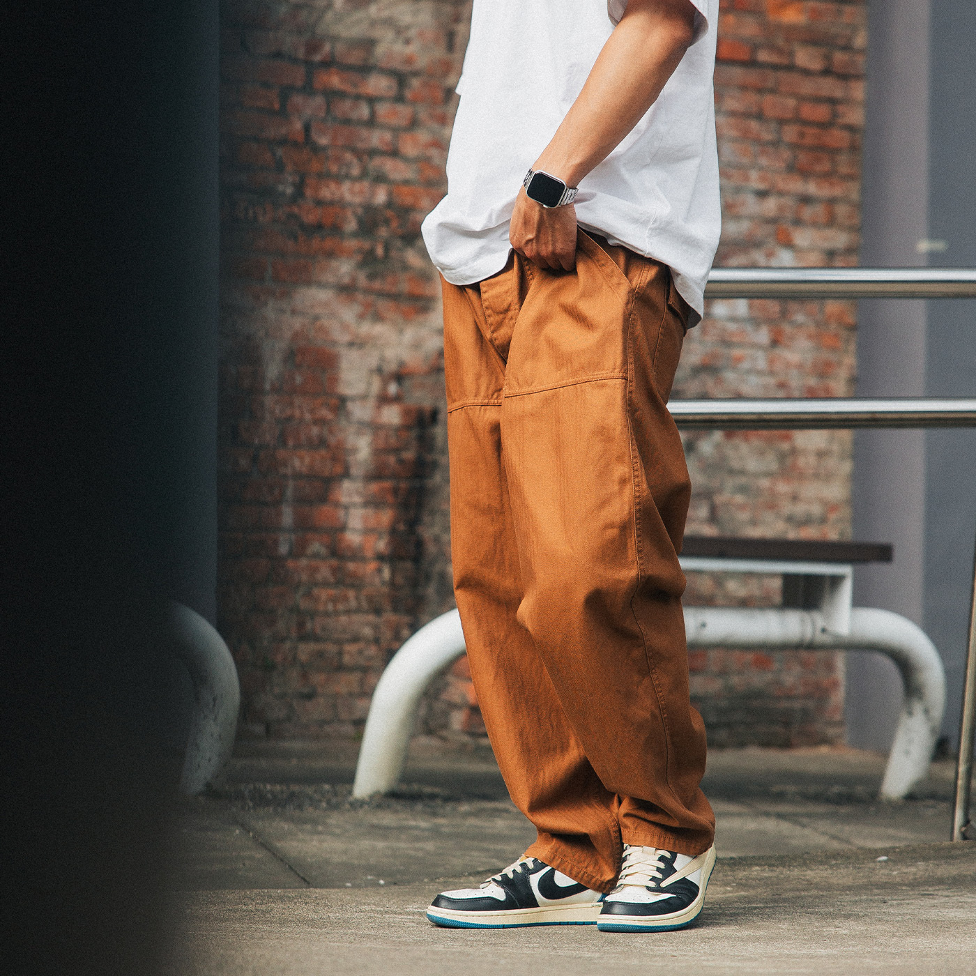 NIKE 寬版 休閒 長褲 土黃【FV5534-281】