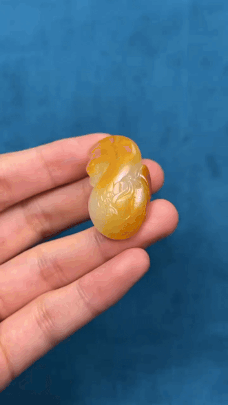 9121 和田玉籽料吉祥如意