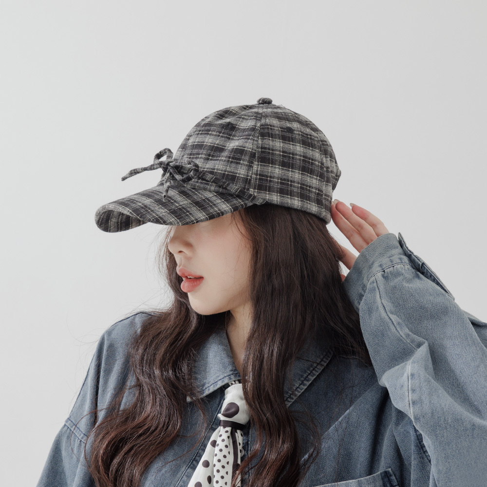 Knitted plaid bow tie baseball cap (available in two colors)【07020977】in stock+pre-order