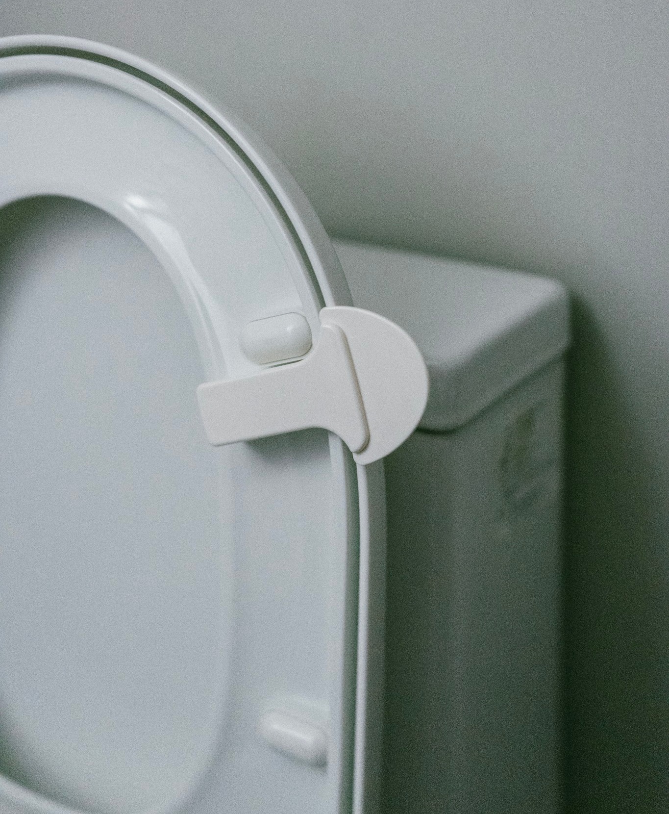 乾淨衛生！日本製馬桶座墊掀器