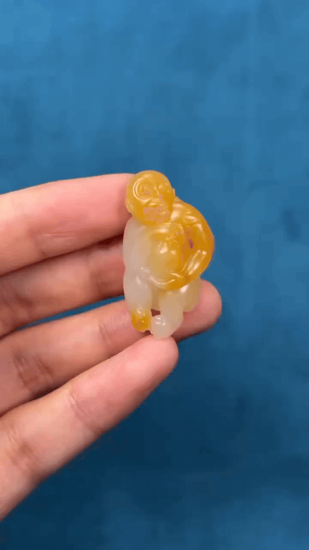 9124 和田玉籽料靈猴獻壽