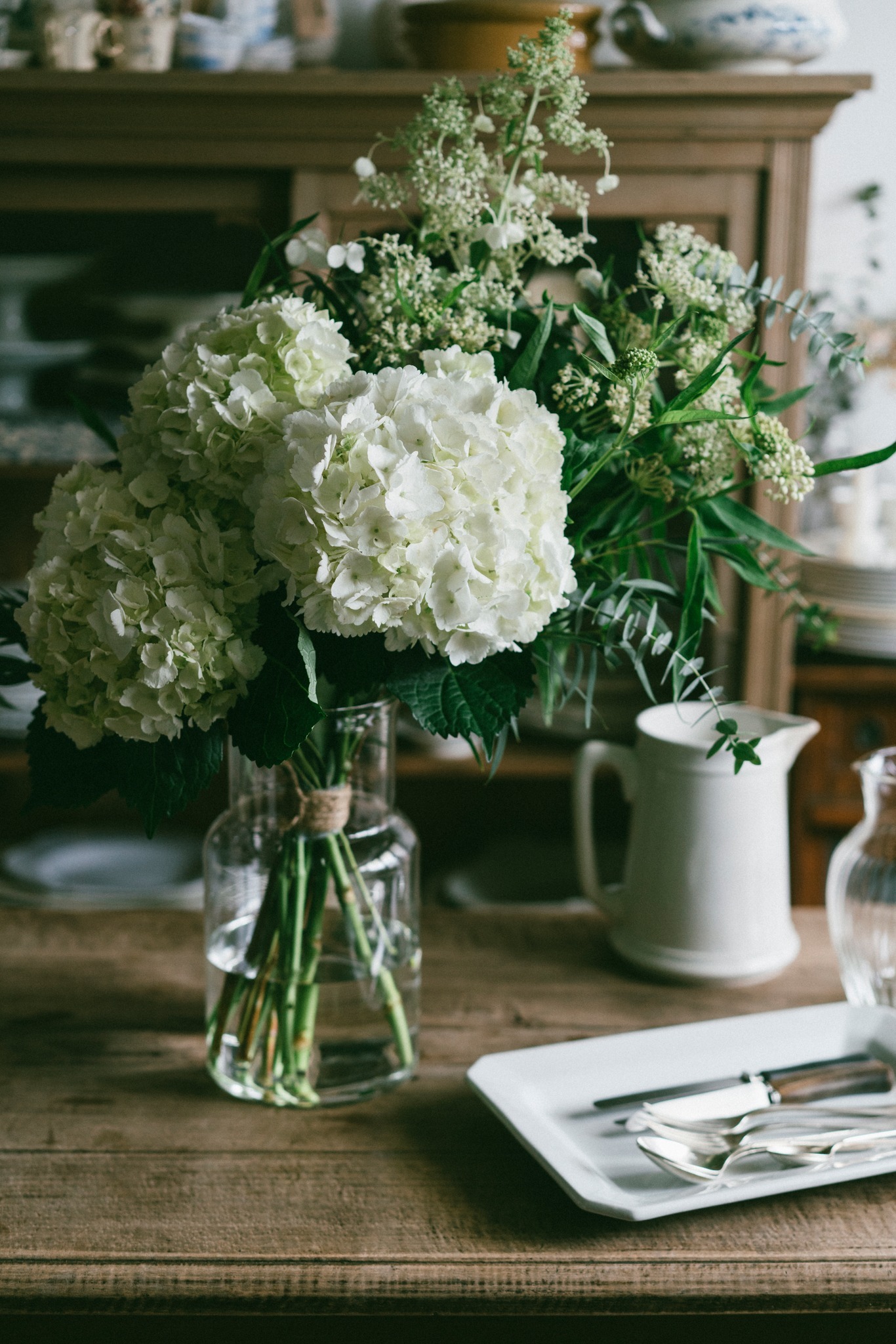 志成販売夏日清透玻璃修長花器