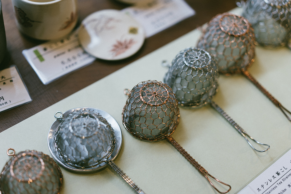 辻和金網｜手編銅茶篩（糖粉篩）／萬用丸型足附蒸架（冷卻架、鍋墊）／手編單人小撈網