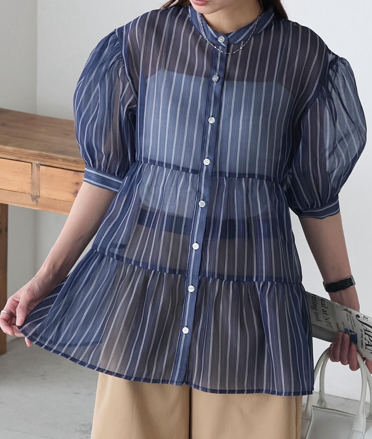 【預購】JN090903 BONLECILL 透視分層立領襯衫 (free size)