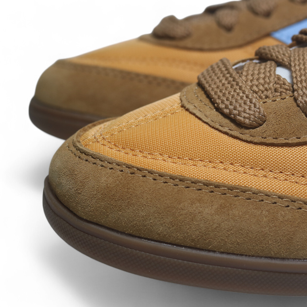 NEW BALANCE 休閒鞋 RC42 土黃藍 麂皮 焦糖底 復古 德訓鞋 女 URC42GA