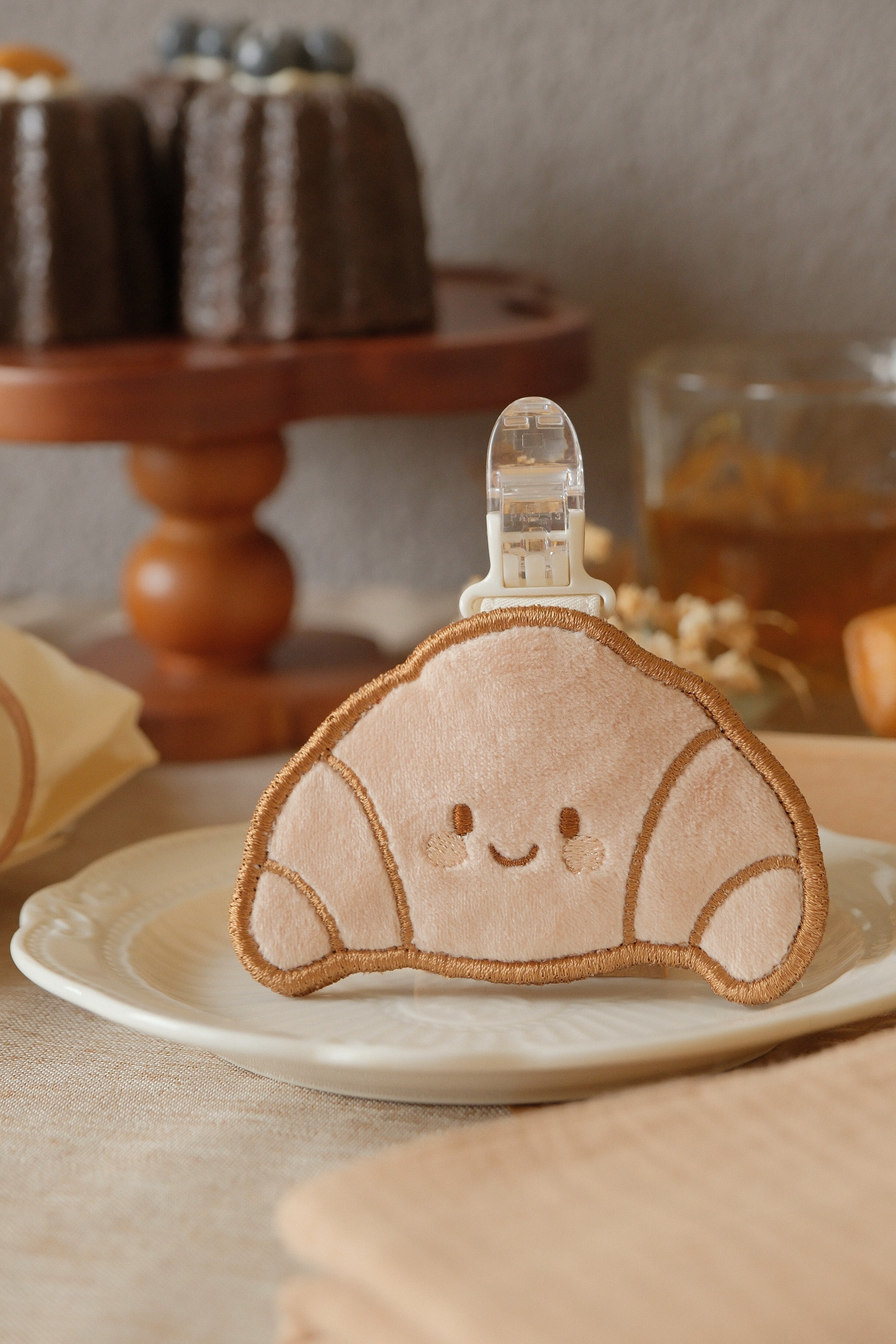 Hi Y.P store-刺繡平安符袋-獨家設計-可頌