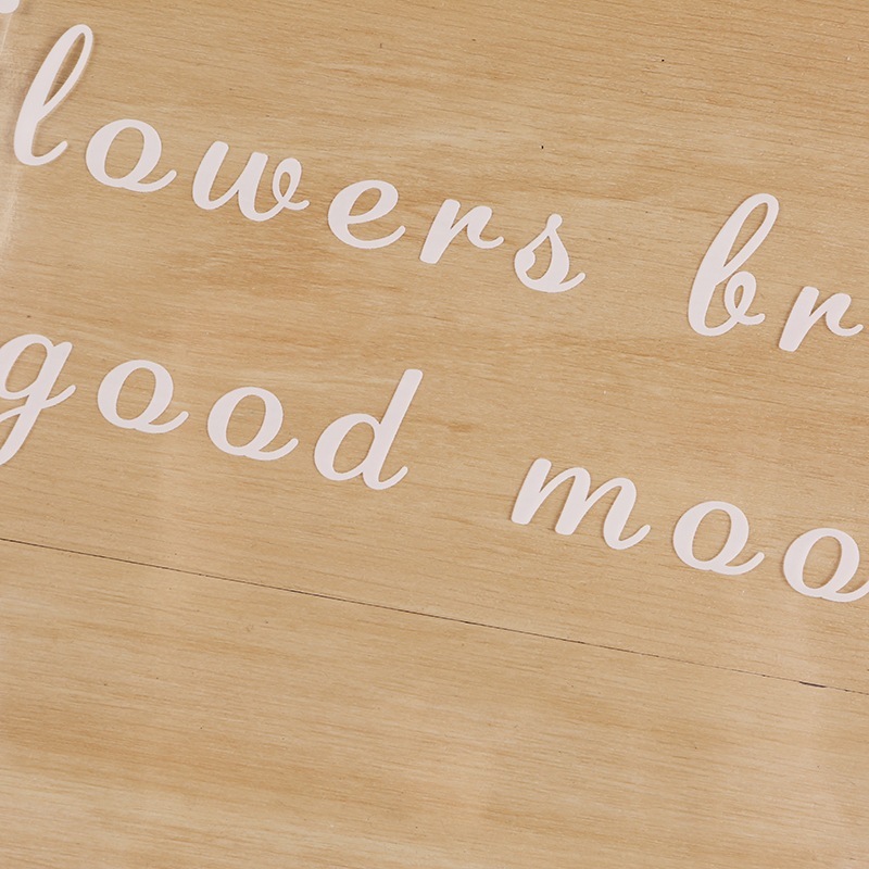 【台灣現貨速發】白色英文字透明大花束套｜一包約50個｜包裝三角花套 花束套 大鮮花套