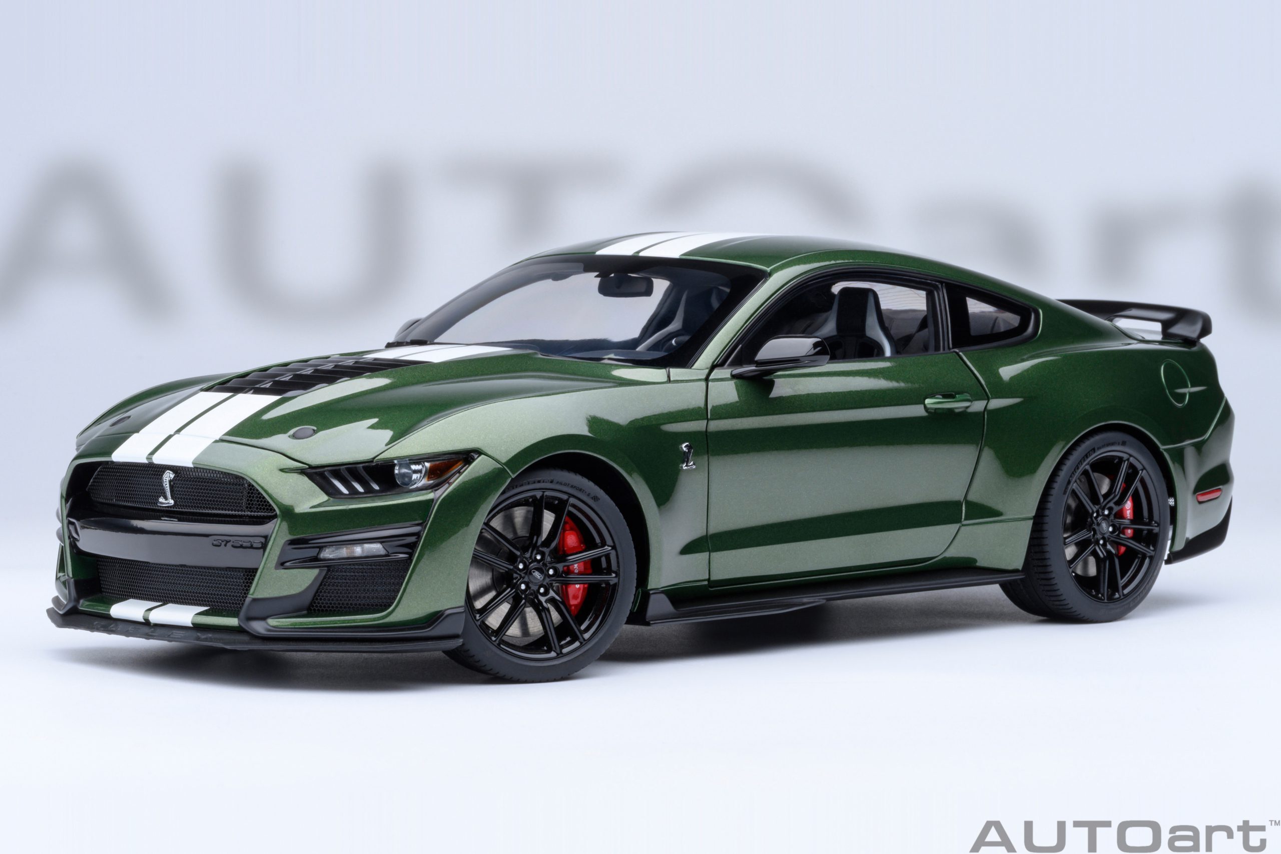 預訂 (訂金$300) (預訂價$1584):1/18 AUTOART Ford Mustang Shelby GT500 (Eruption Green) (73097)