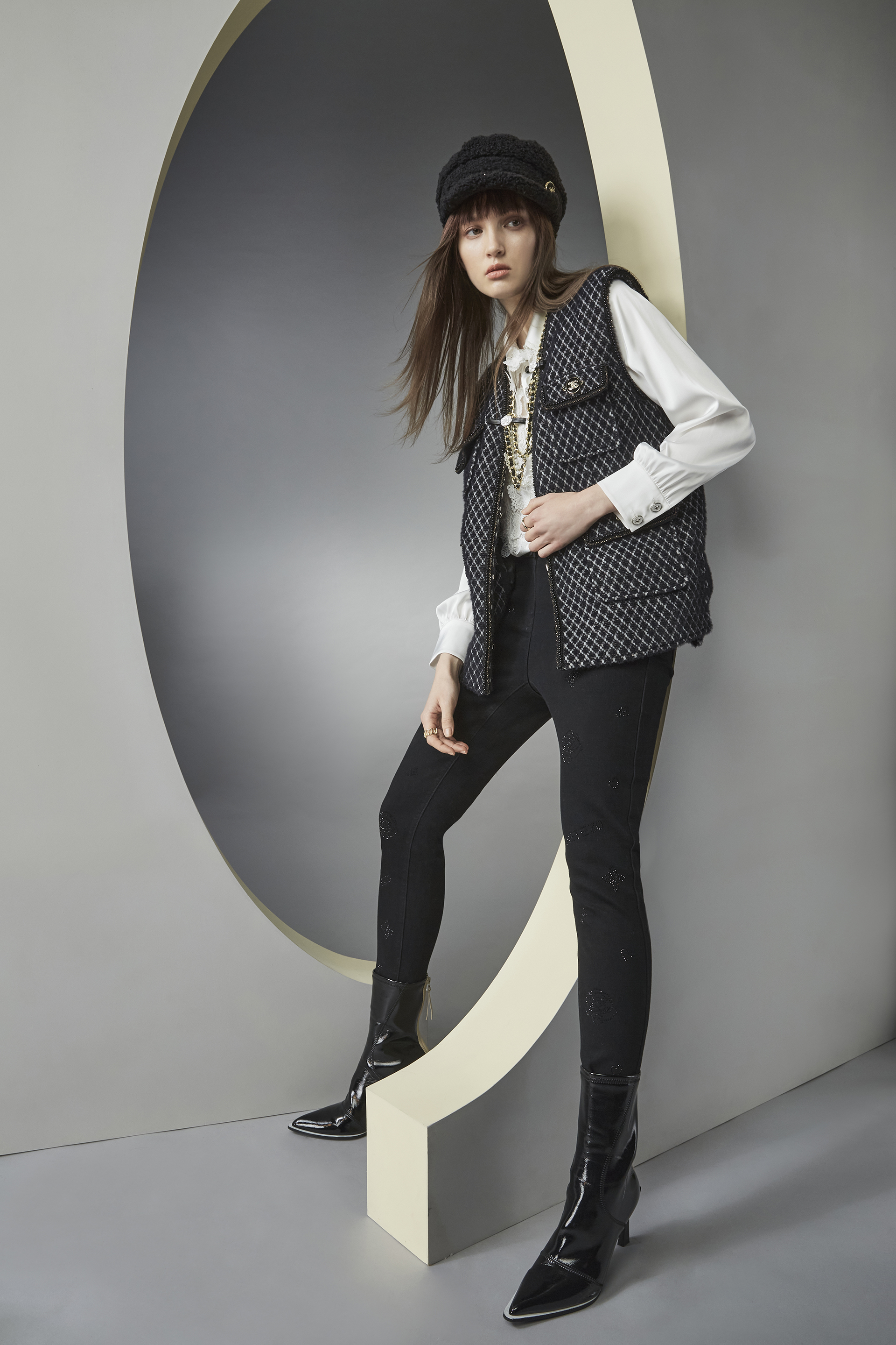 BB1HA003Y1 金鑽黑小香長版馬甲