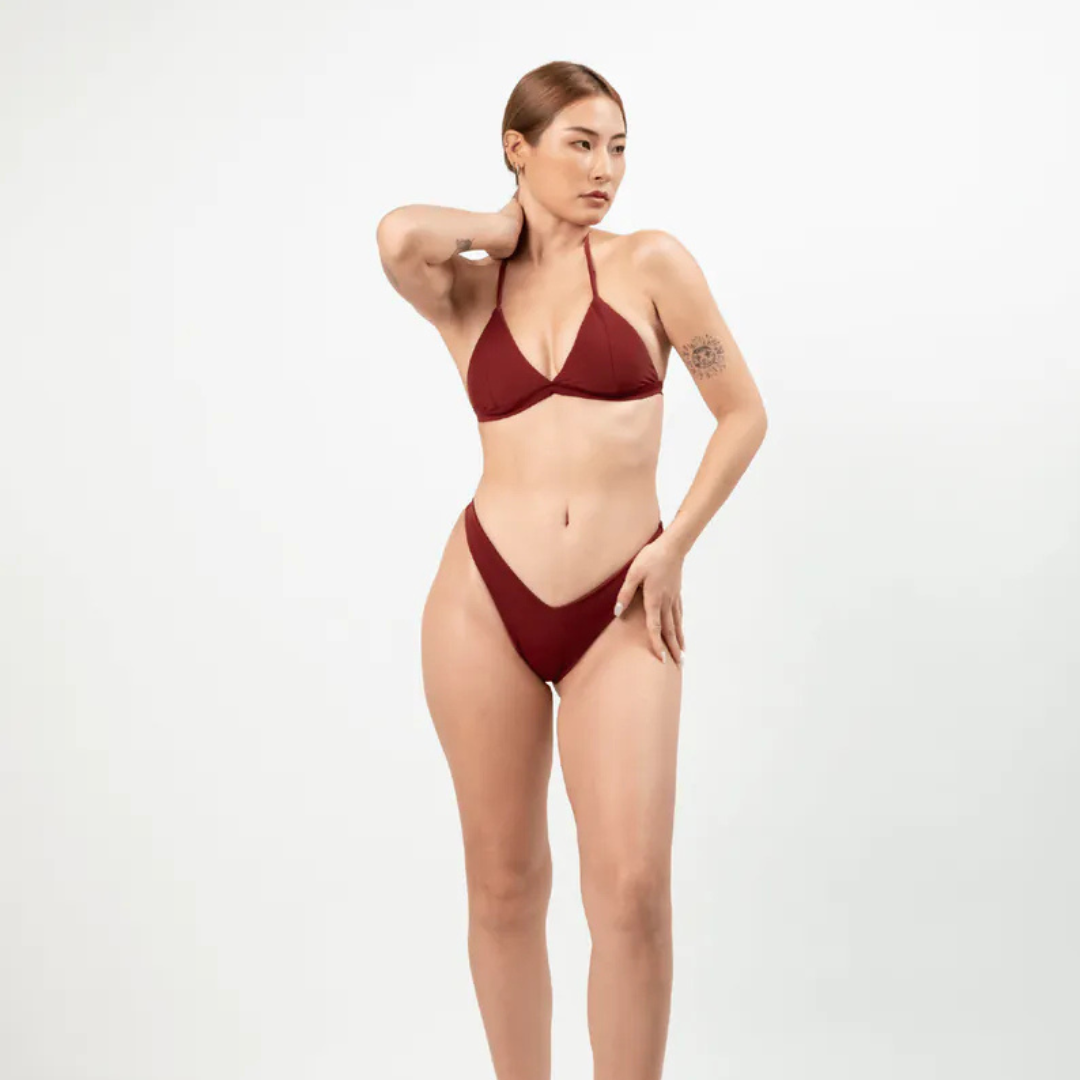 ▲TIMU 極高衩拼接 丁字下褲 / Garnet 石榴紅