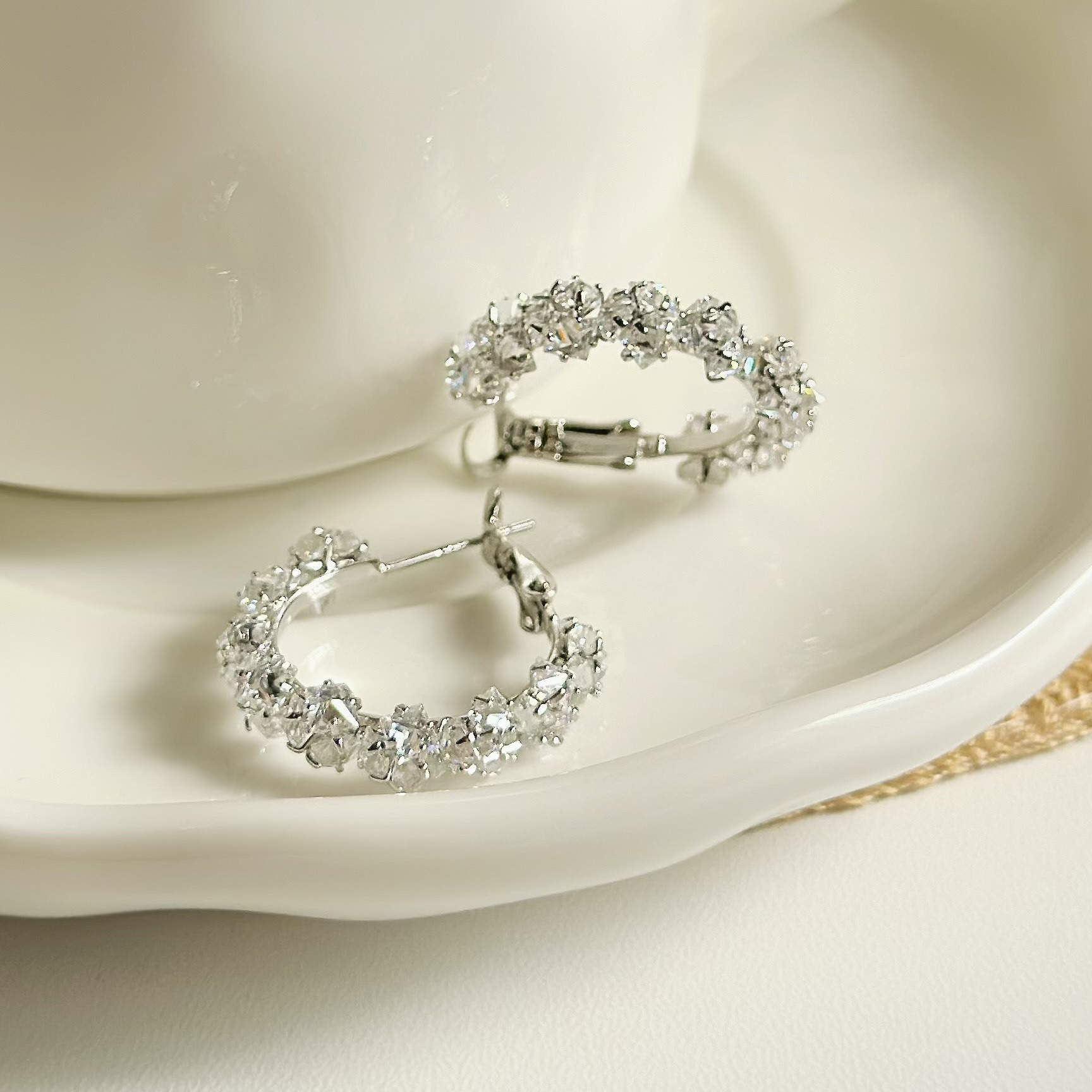 C122滿圈鋯石耳圈