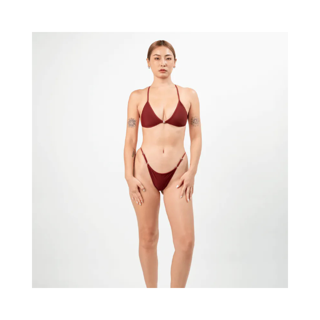 ▲TIMU 前扣式T背調節款上衣 / Garnet 石榴紅